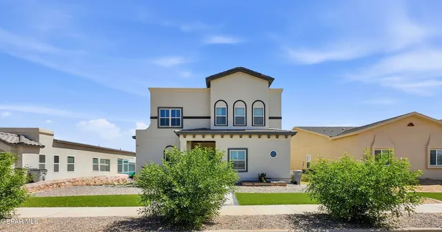 2608 Sammy Cervantes St, El Paso, TX 79938
