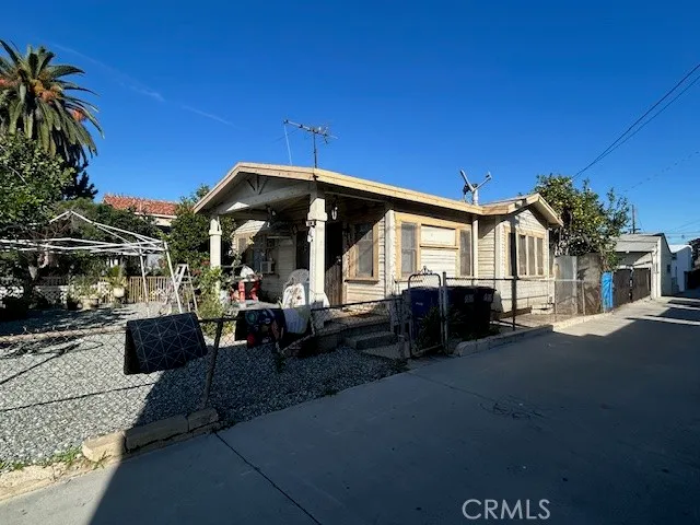 830 S  Record Ave, Los Angeles, CA 90023