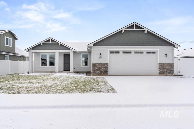 2511 Day Dr, Fruitland, ID 83619