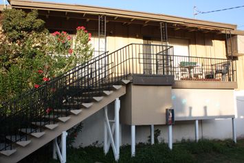 4607 Plaza Ln, Riverside, CA 92509