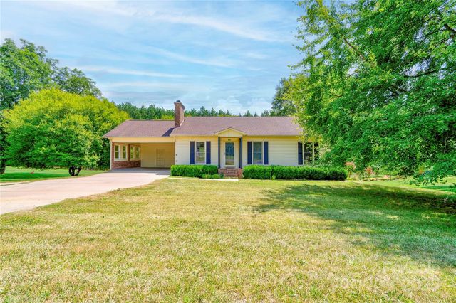 145 Ball Park Rd, Lawndale, NC 28090