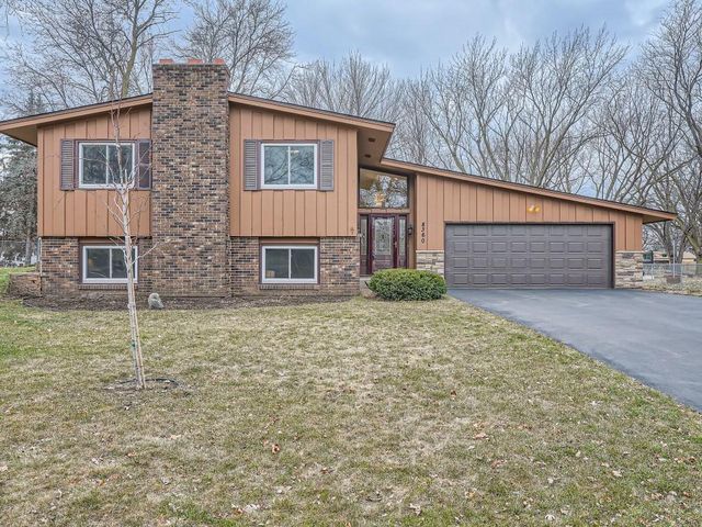 8360 Lower 208th St W, Lakeville, MN 55044
