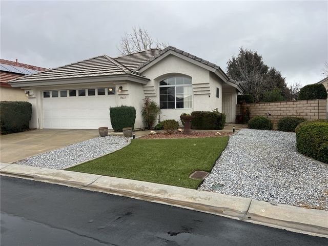19613 Ironside Dr, Apple Valley, CA 92308