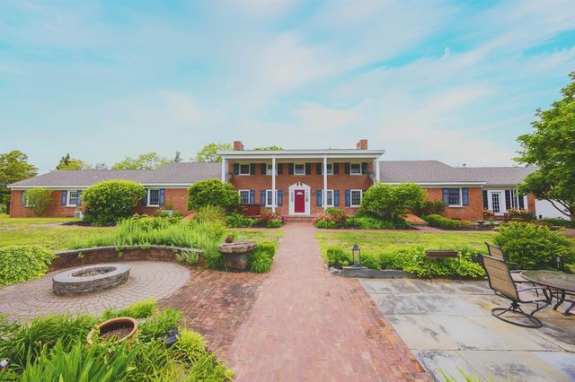 Plagido Winery Best Winery In South Jersey Maplewood Inn Gift