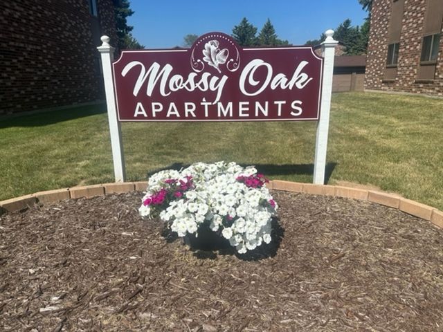 2989 Mossy Oak Cir  #1, Green Bay, WI 54311
