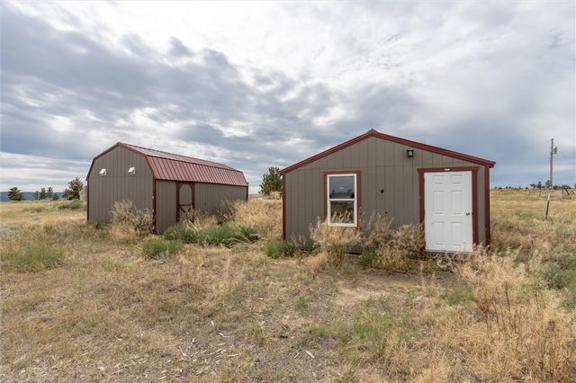 151 Snowflake Rd, Roundup, MT 59072