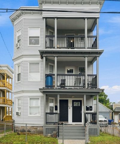 13-15 Falmouth St, Lawrence, MA 01843