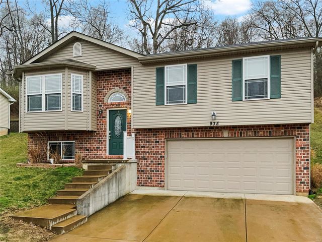 935 Foster Ct, Pevely, MO 63070