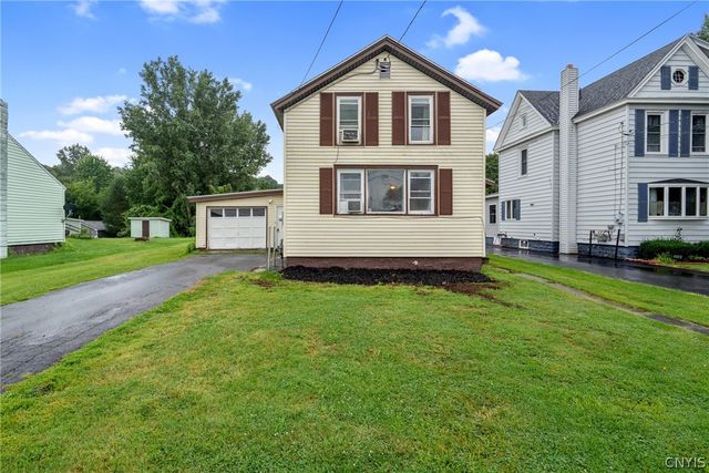 250 E  Hoard St, Watertown, NY 13601