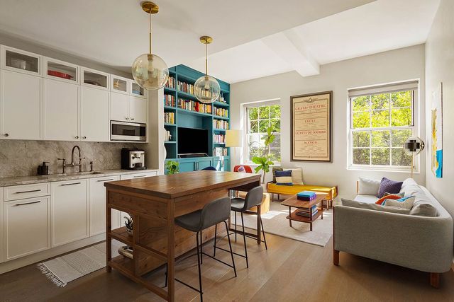 75 Greene Ave #2D, Brooklyn, NY 11238