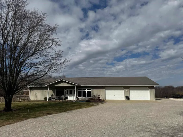 2109 N  Carithers Rd, Princeton, IN 47670