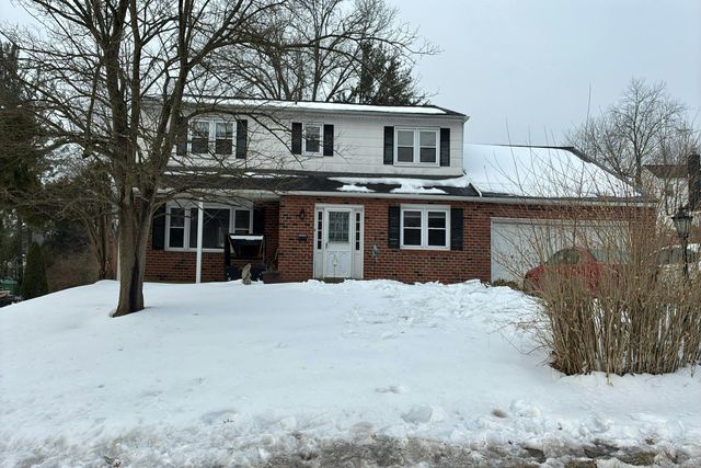 3032 Susquehanna Rd, Roslyn, PA 19001