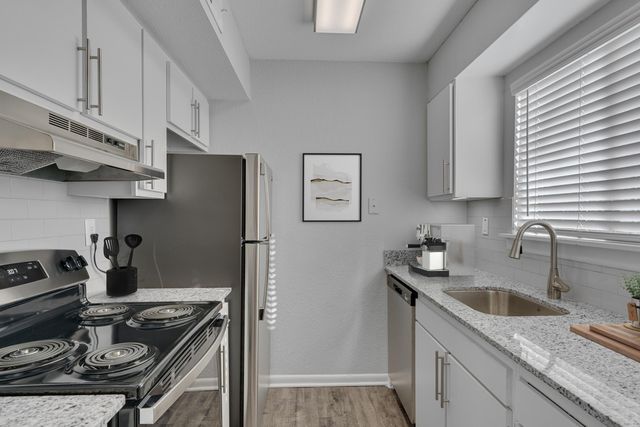 1400 Wyldewood Rd #5d619634e, Durham, NC 27704