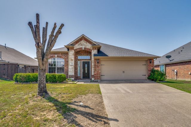 2808 Tanager Dr, Mesquite, TX 75181