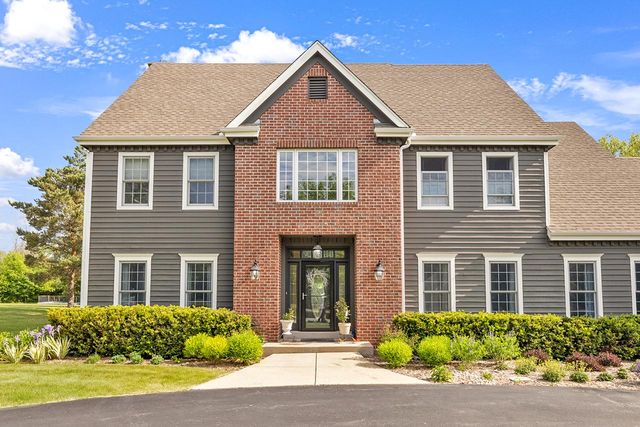 4344 West Madero DRIVE, Mequon, WI 53092