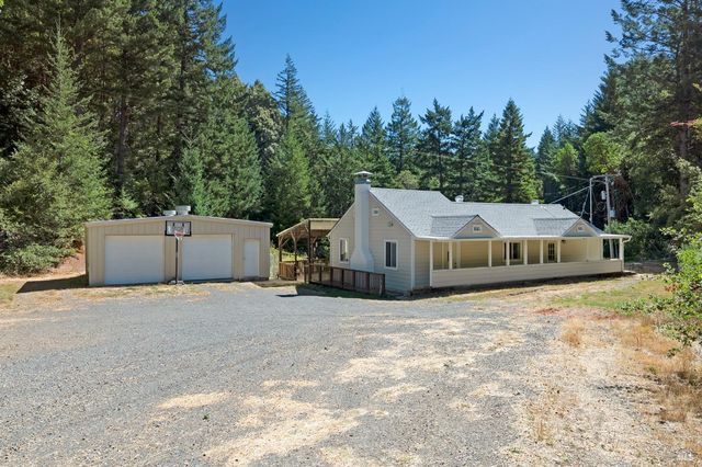 34200 Eureka Hill Rd, Point Arena, CA 95468
