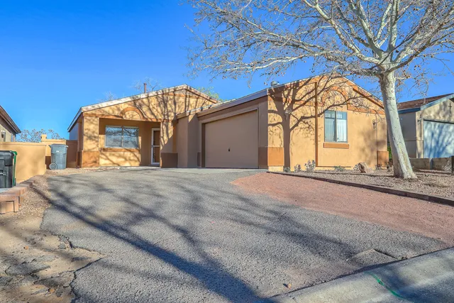 1777 Lee Loop NE, Rio Rancho, NM 87144