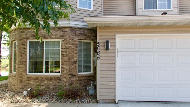 5665 100th Ln N, Brooklyn Park, MN 55443