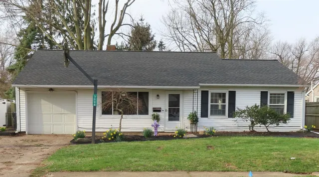 3008 N  Bayview Ln, Sandusky, OH 44870