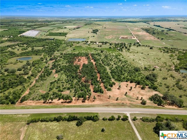 Address Not Disclosed, Gonzales, TX 78629