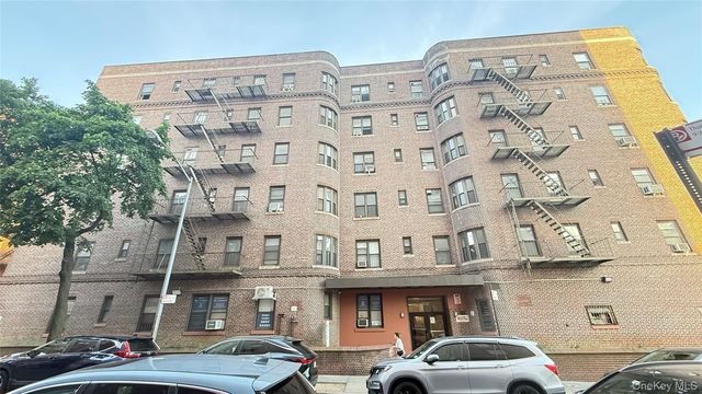 83 ST VIETOR AVE #1O, Elmhurst, NY 11373