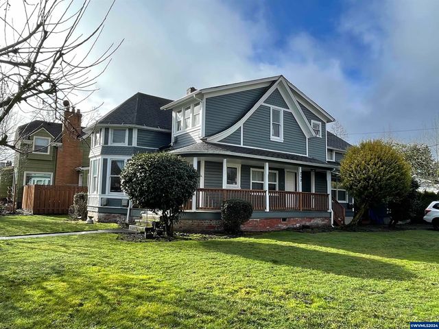 250 SE Lincoln St, McMinnville, OR 97128