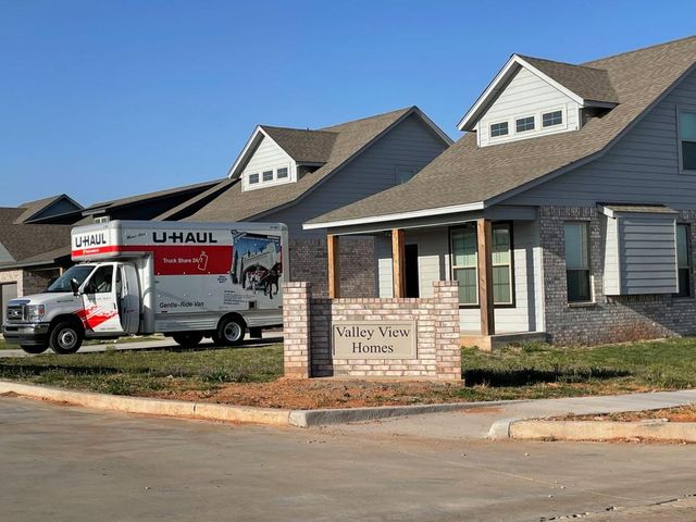 2730 Valley View Dr #2723, Chickasha, OK 73018