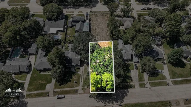 465 Ockley Dr, Shreveport, LA 71105