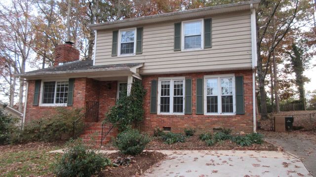 1332 Swallow Dr, Raleigh, NC 27606