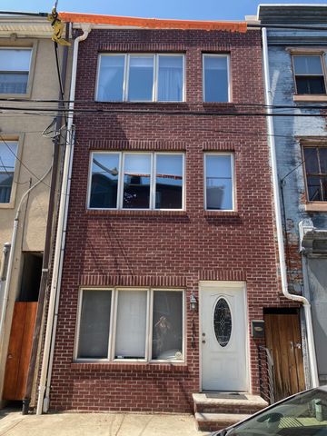 1218 N  4th St, Philadelphia, PA 19122