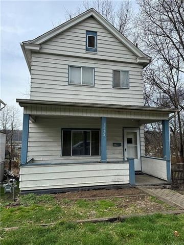 1628 2nd Ave, Conway, PA 15027