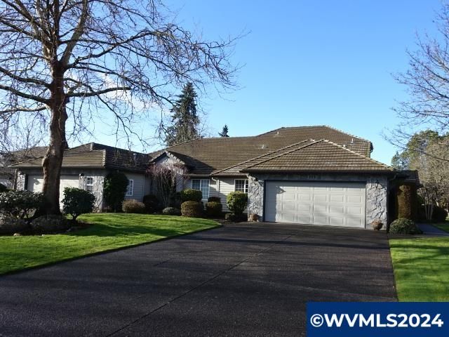 773 Castle Pines Dr N, Keizer, OR 97303