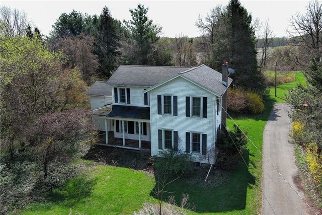 7310 Lake Rd, Sodus, NY 14551