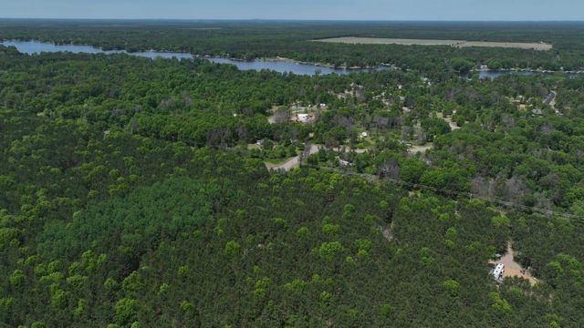 000 Apache Avenue, Nekoosa, WI 54457