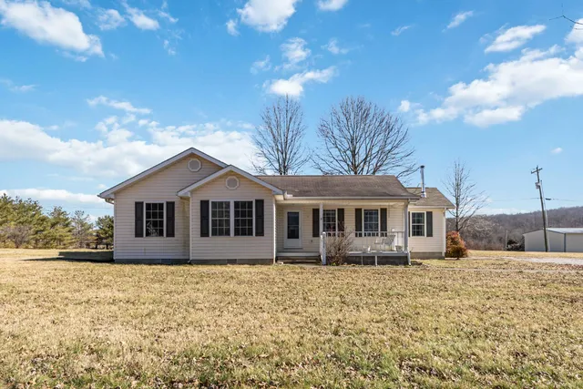138 Bell Phipps Rd, Monticello, KY 42633