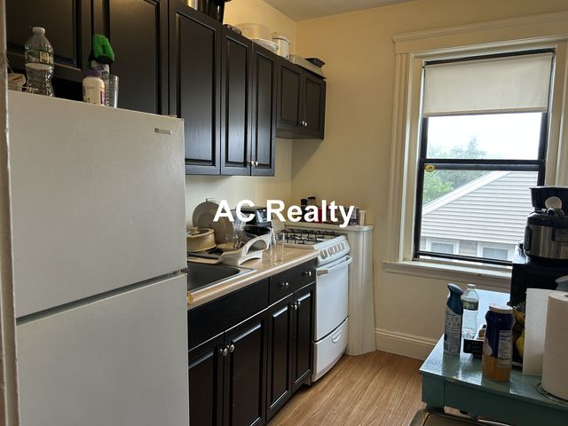 68 Washington St #14, Malden, MA 02148