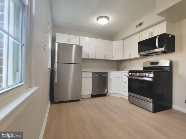 100 Park Blvd #14A, Cherry Hill, NJ 08034