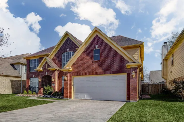 155 Perfidia Dr, Houston, TX 77015