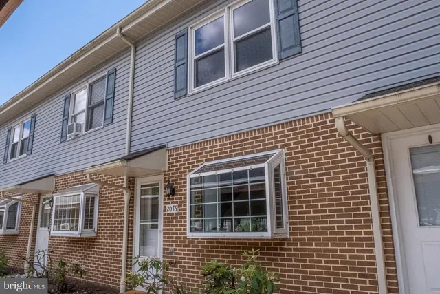 2076 Mary Ellen Ln, State College, PA 16803