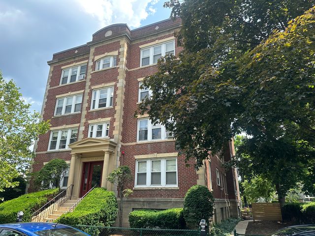38 Day St #2, Somerville, MA 02144