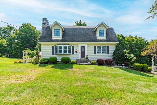 67 Jennifer Hill Road, Lagrangeville, NY 12540