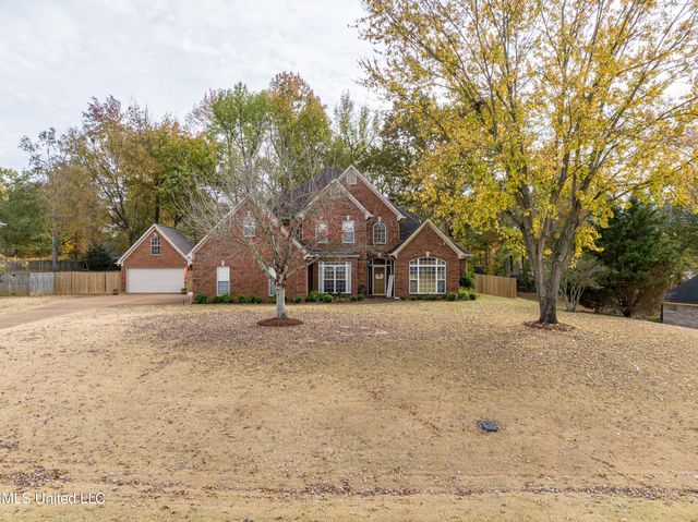2295 Cumberland Dr, Southaven, MS 38672