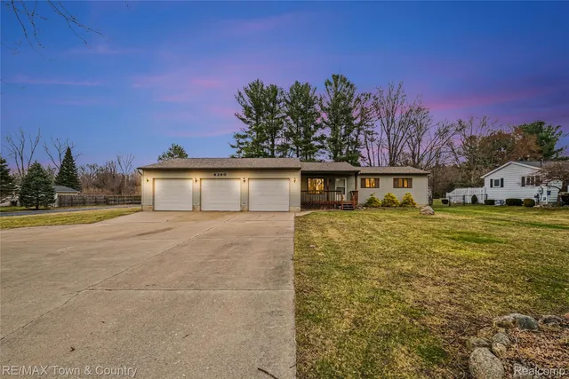 6360 W  Frances Rd, Clio, MI 48420