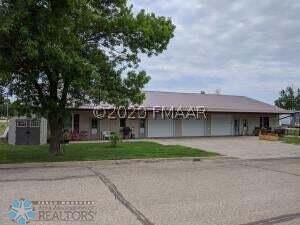 304 & 306 Antelope Ave, Forman, ND 58032