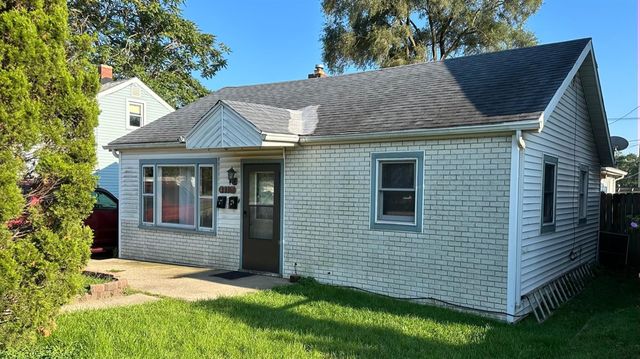 4417 Central Ave, Lake Station, IN 46405