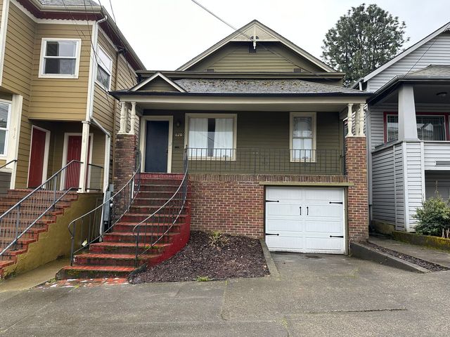 620 SW Grant St, Portland, OR 97201