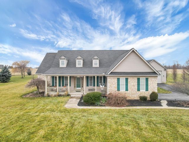 1579 Chickasaw Rd, Canal Winchester, OH 43110