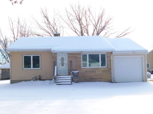407 Elm St, Schleswig, IA 51461