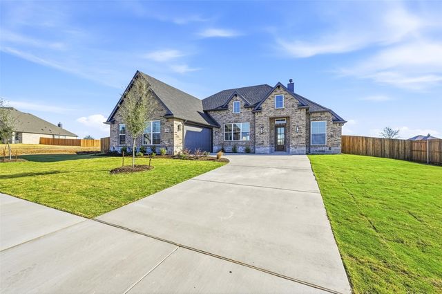 12984 Little Wolf Dr, Godley, TX 76044