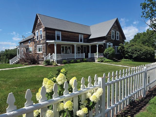 777 Ridge Rd, Hardwick, MA 01037